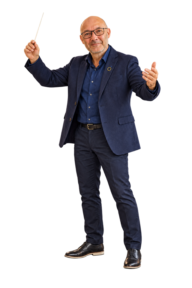 Pierre Guerville en chef d'orchestre, baguette à la main : il coordonne la stratégie, la communication et l'intelligence artificielle appliquée.